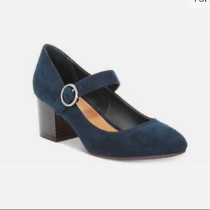 Style & Co navy Jurnae Mary Jane block heel shoes. Size 6M
